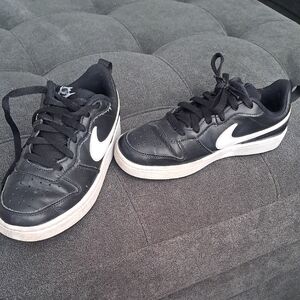 Nike Court Borough Low.  Size 4.5Y Gently Used.
